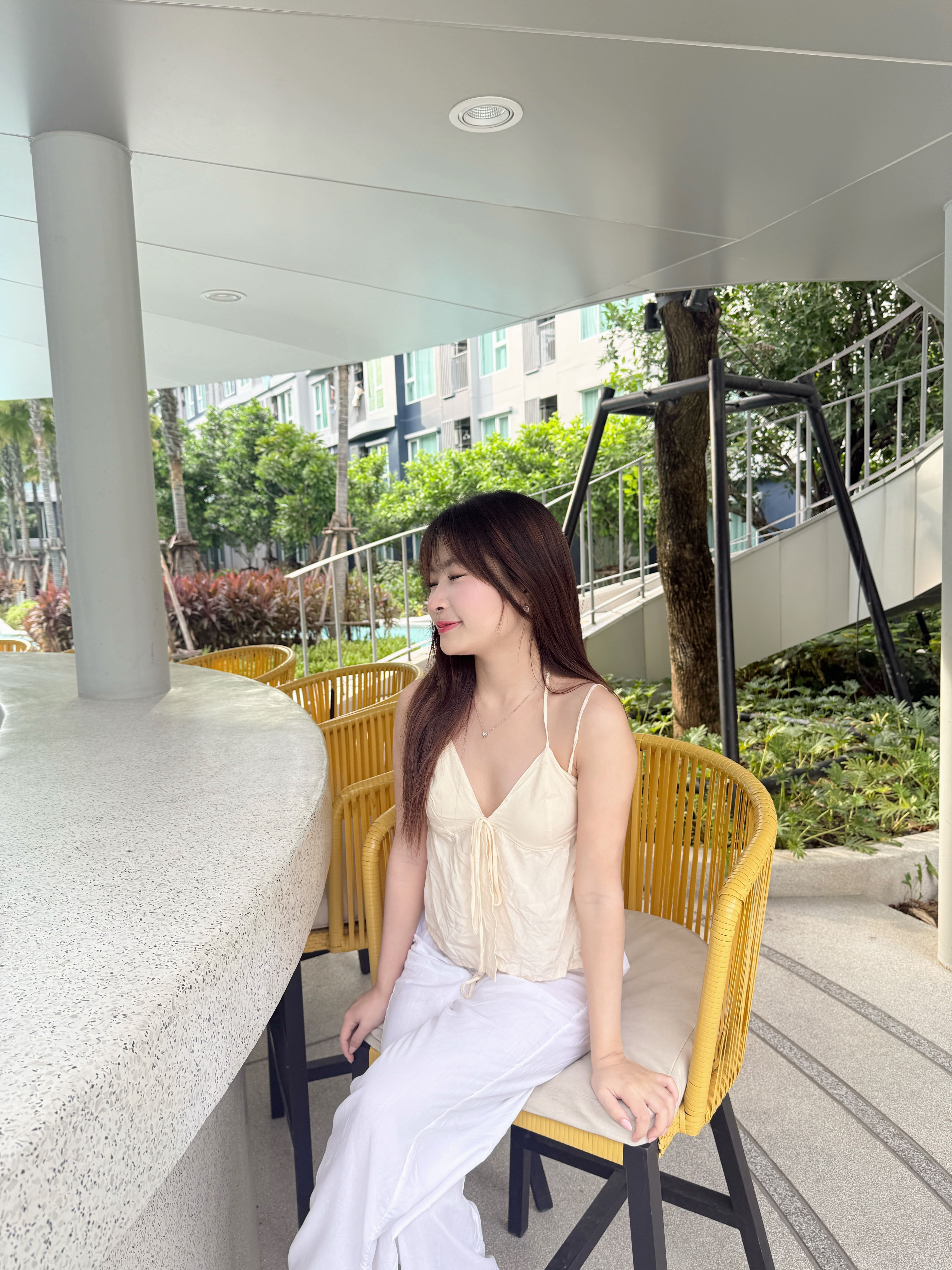 รูปสินค้า เสื้อสายเดี่ยวแบบผูก ของร้าน Pinkjan