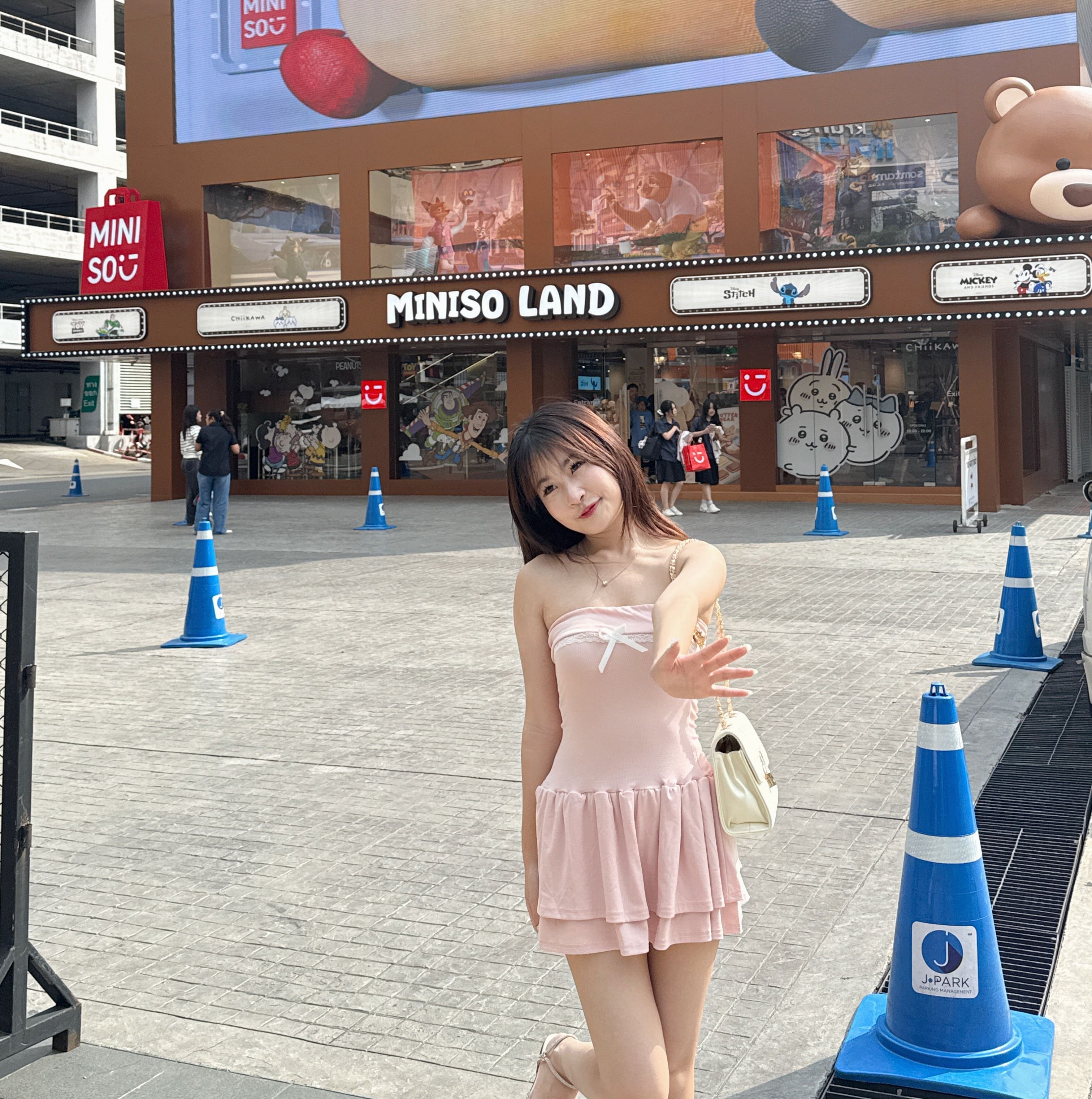 รูปสินค้า มินิเดรส ของร้าน Pinkjan